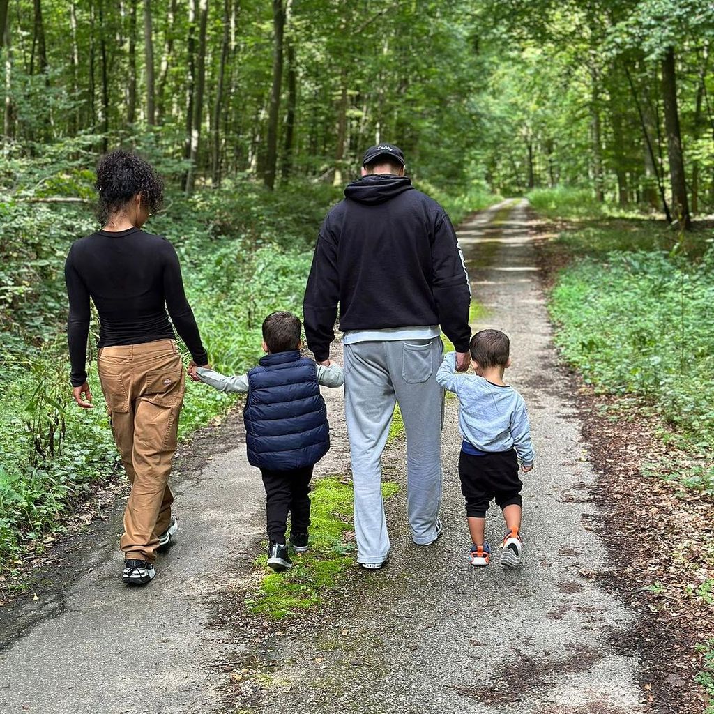 Christina Milian und Matt Pokora mit ihren Kids
