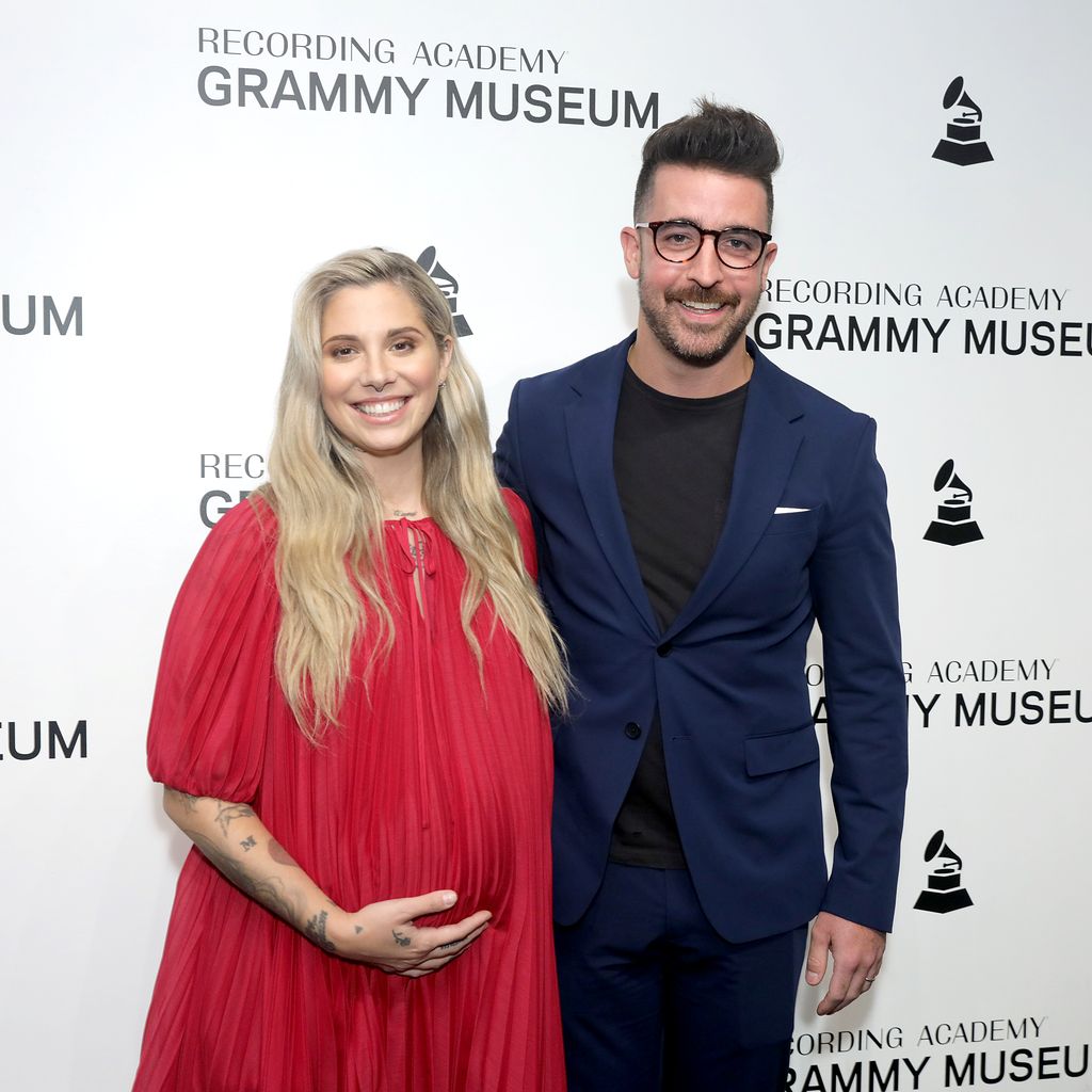 Christina Perri und Paul Costabile, Juli 2022