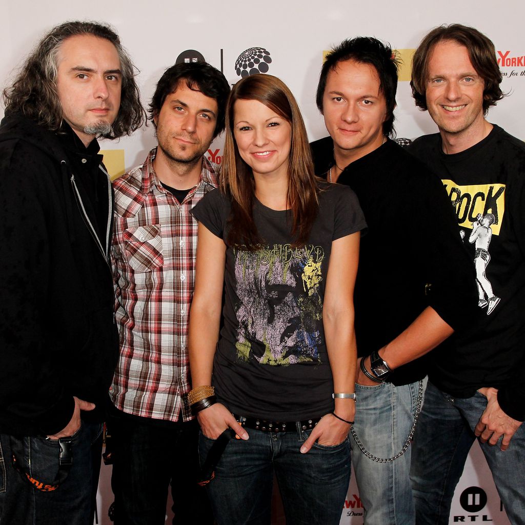 Christina Stürmer mit ihrer Band