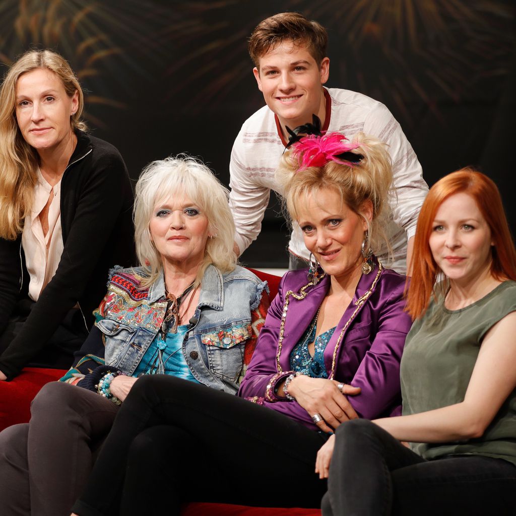 Christine Hartmann, Gaby Köster, Moritz Bäckerling, Anna Schudt und Jasmin Schwiers