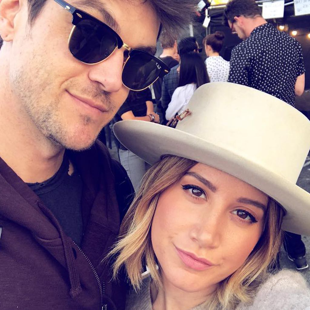 Christopher French und Ashley Tisdale