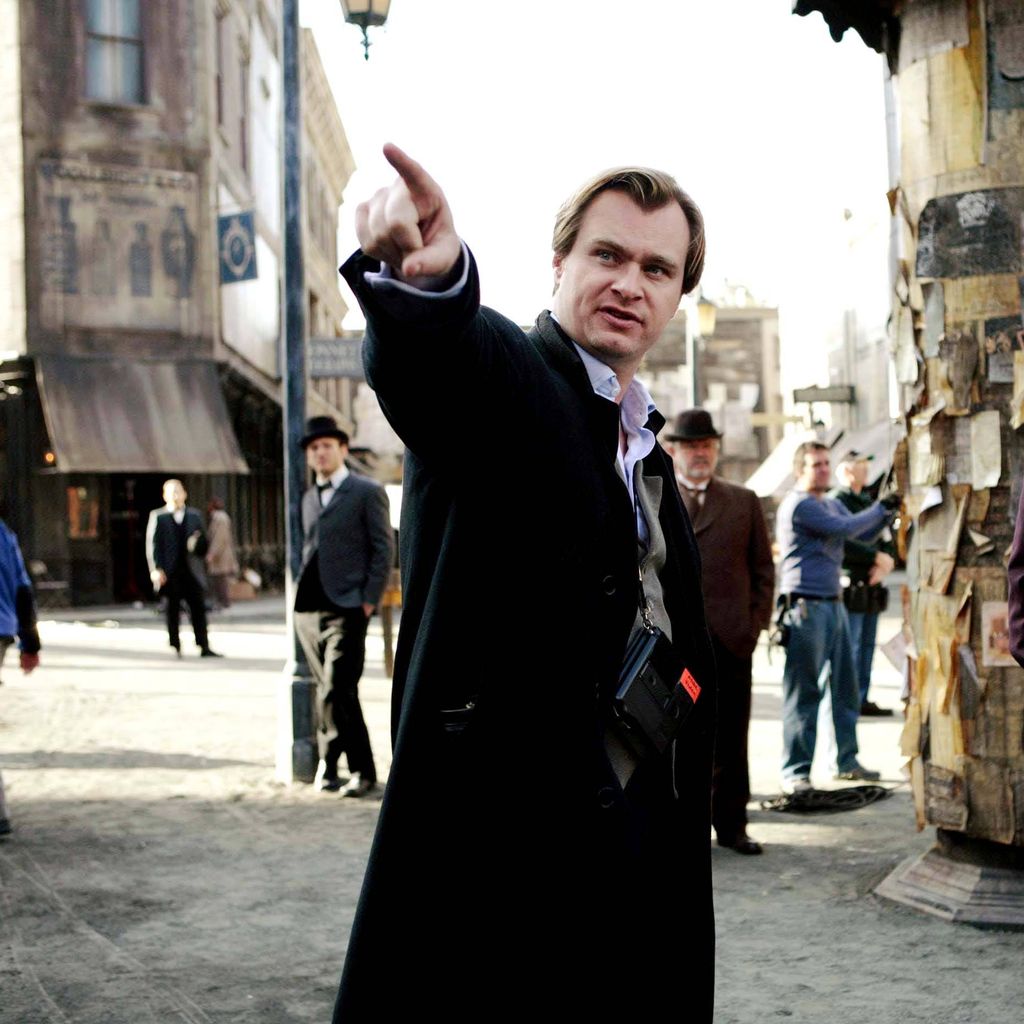 Christopher Nolan und Hugh Jackman am Set von "Prestige – Die Meister der Magie" (2006)