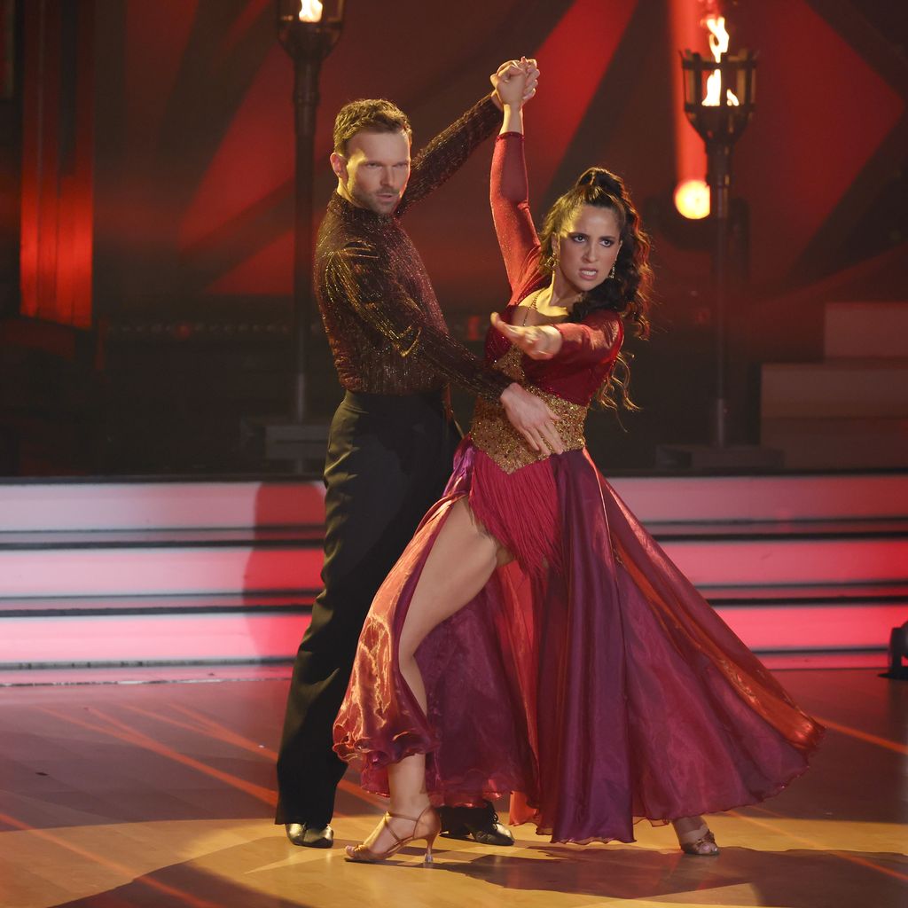 Chryssanthi Kavazi und Vadim Garbuzov bei "Let's Dance"