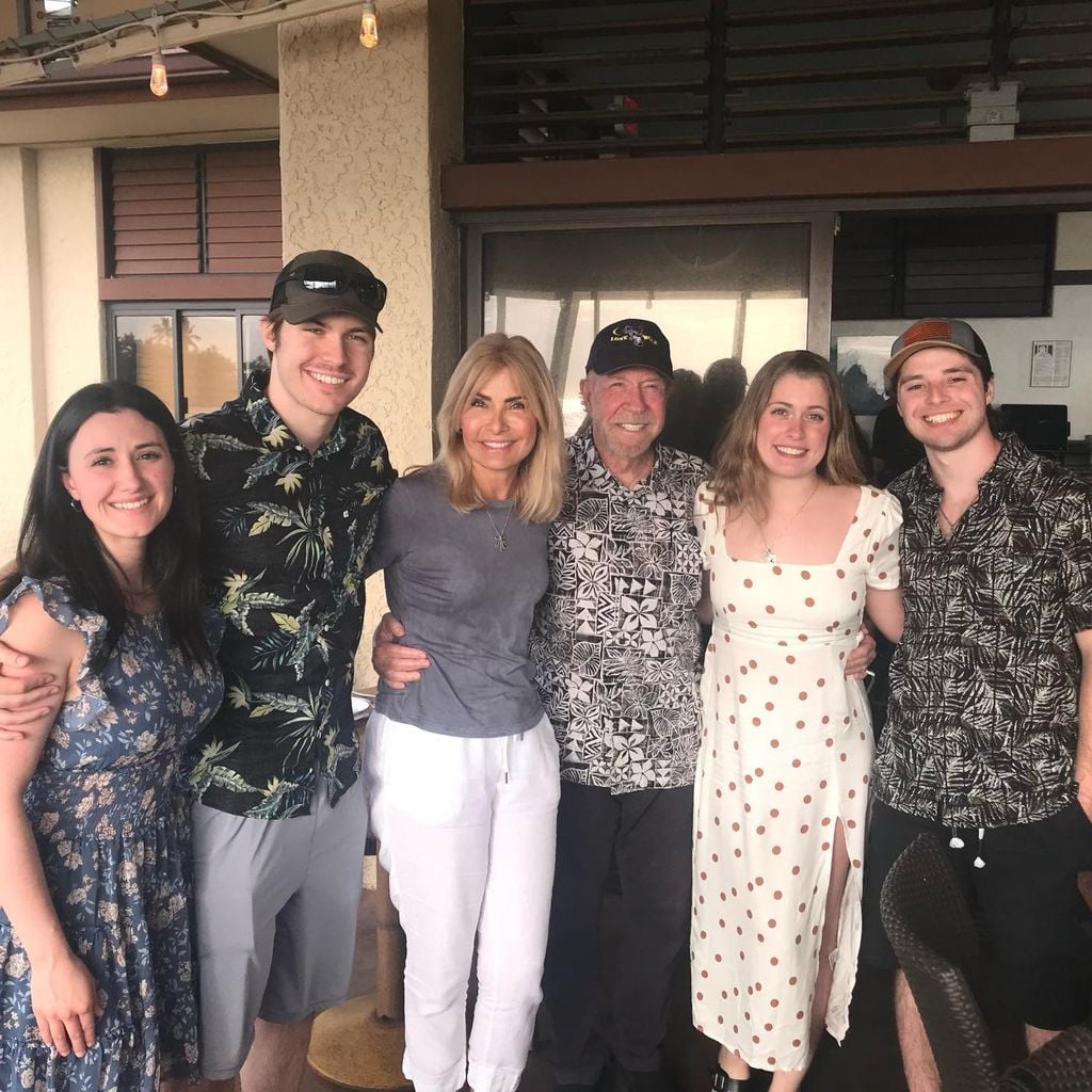 Chuck Norris mit seiner Familie, April 2023