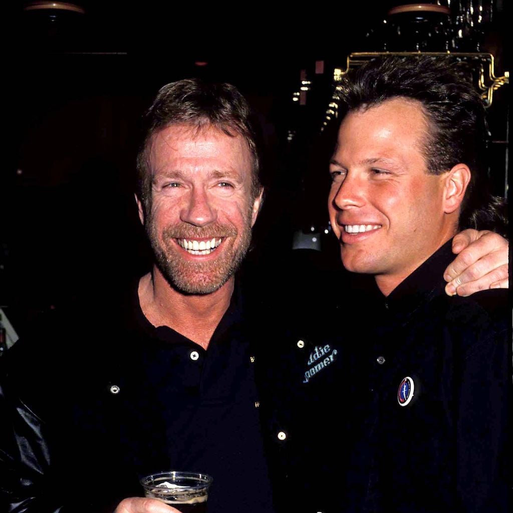 Chuck Norris mit seinem Sohn Eric, 2005