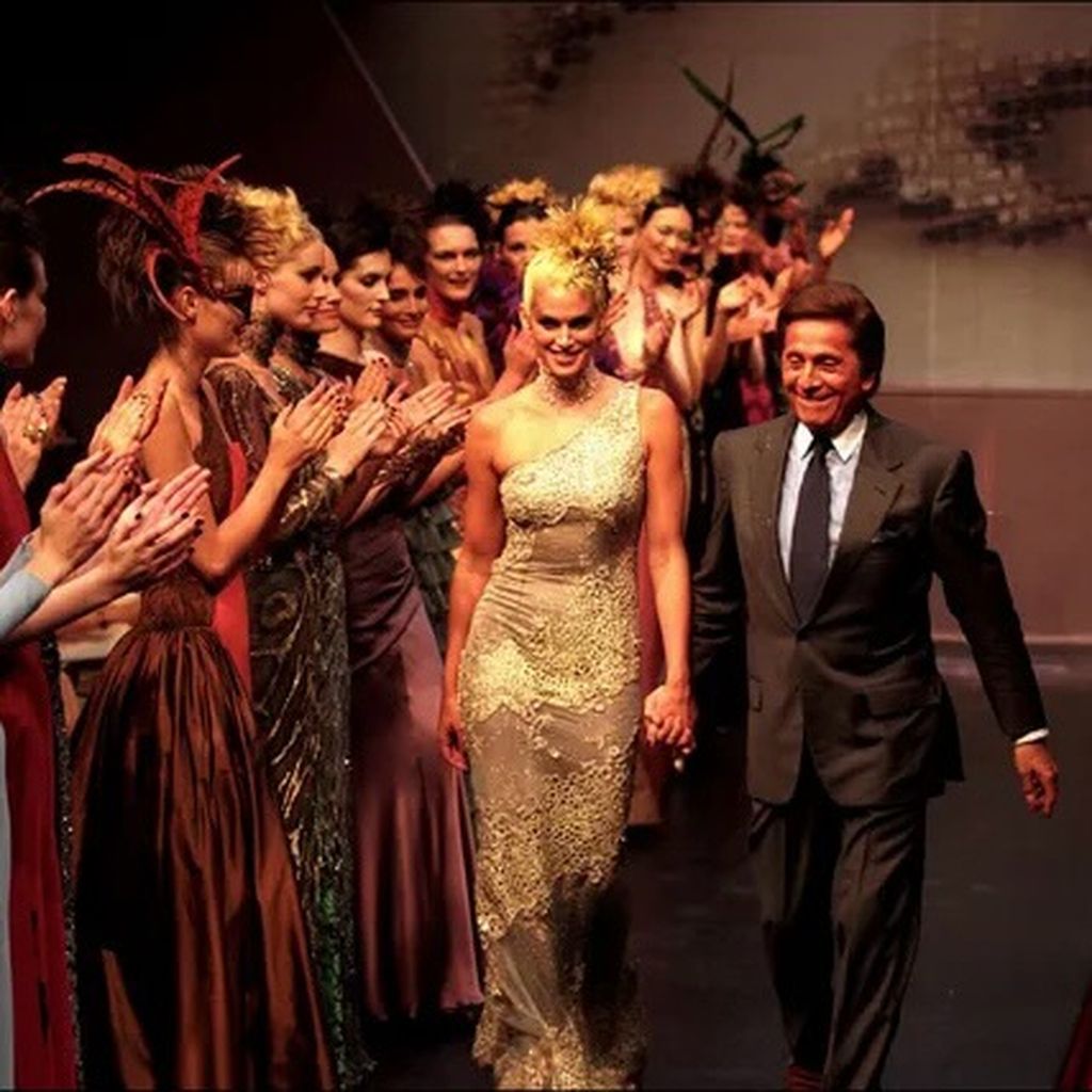 Cindy Crawford lief mehrfach für Valentino über den Laufsteg