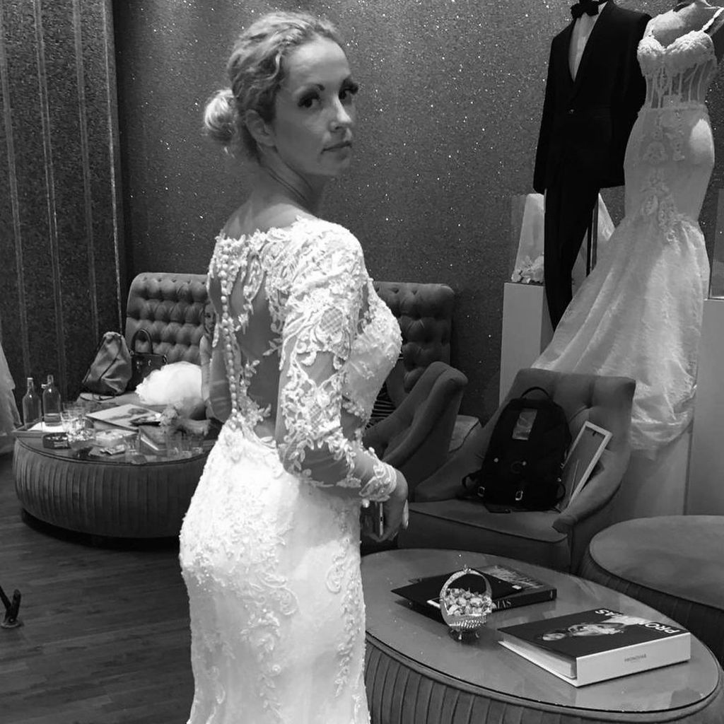 Cindy Riedel in ihrem Hochzeitskleid
