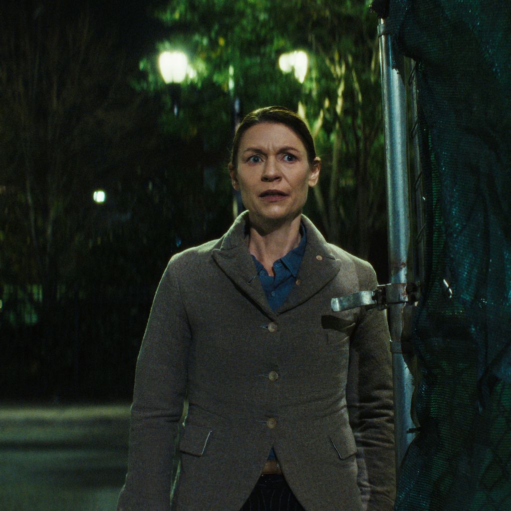 Claire Danes als Aggie Wiggs in "The Beast in Me"