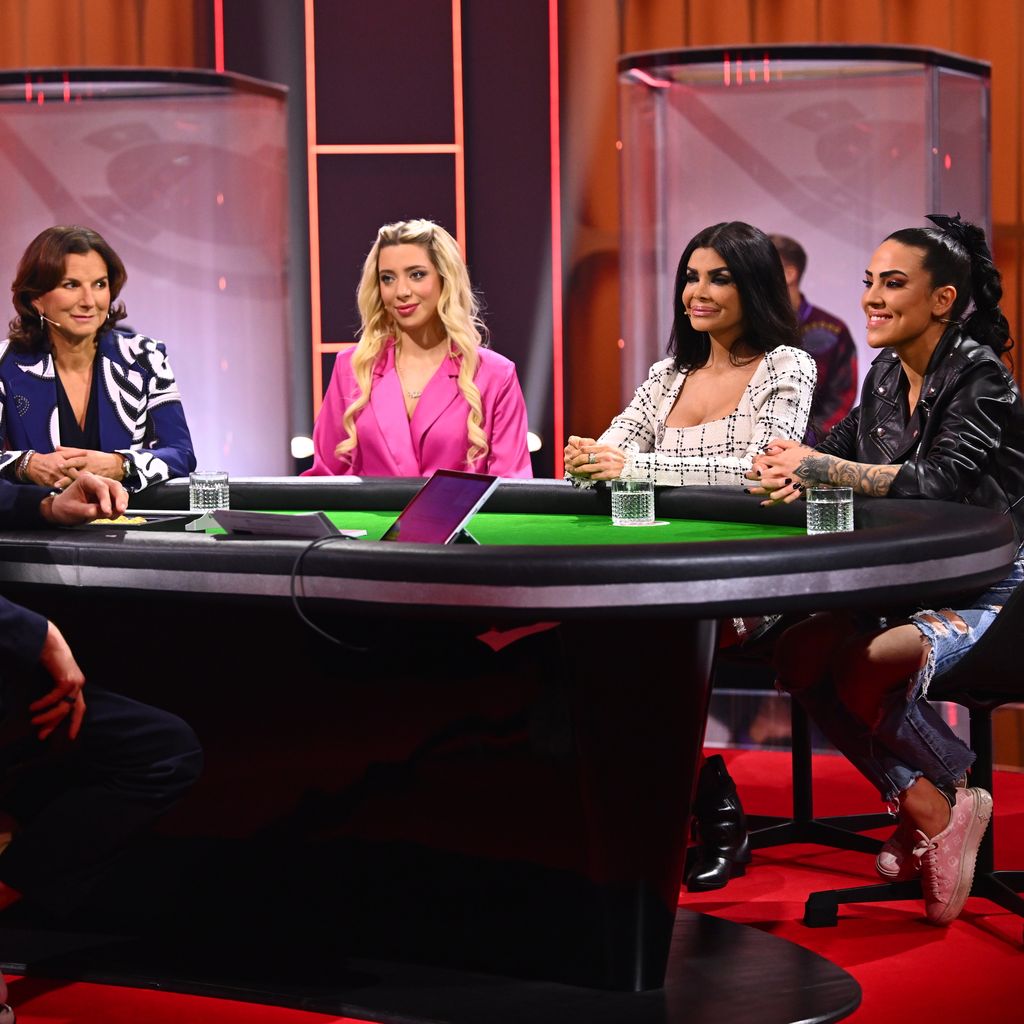 Claudia Obert, Walentina Doronina, Kader Loth und Elena Miras bei "Mein Mann kann"