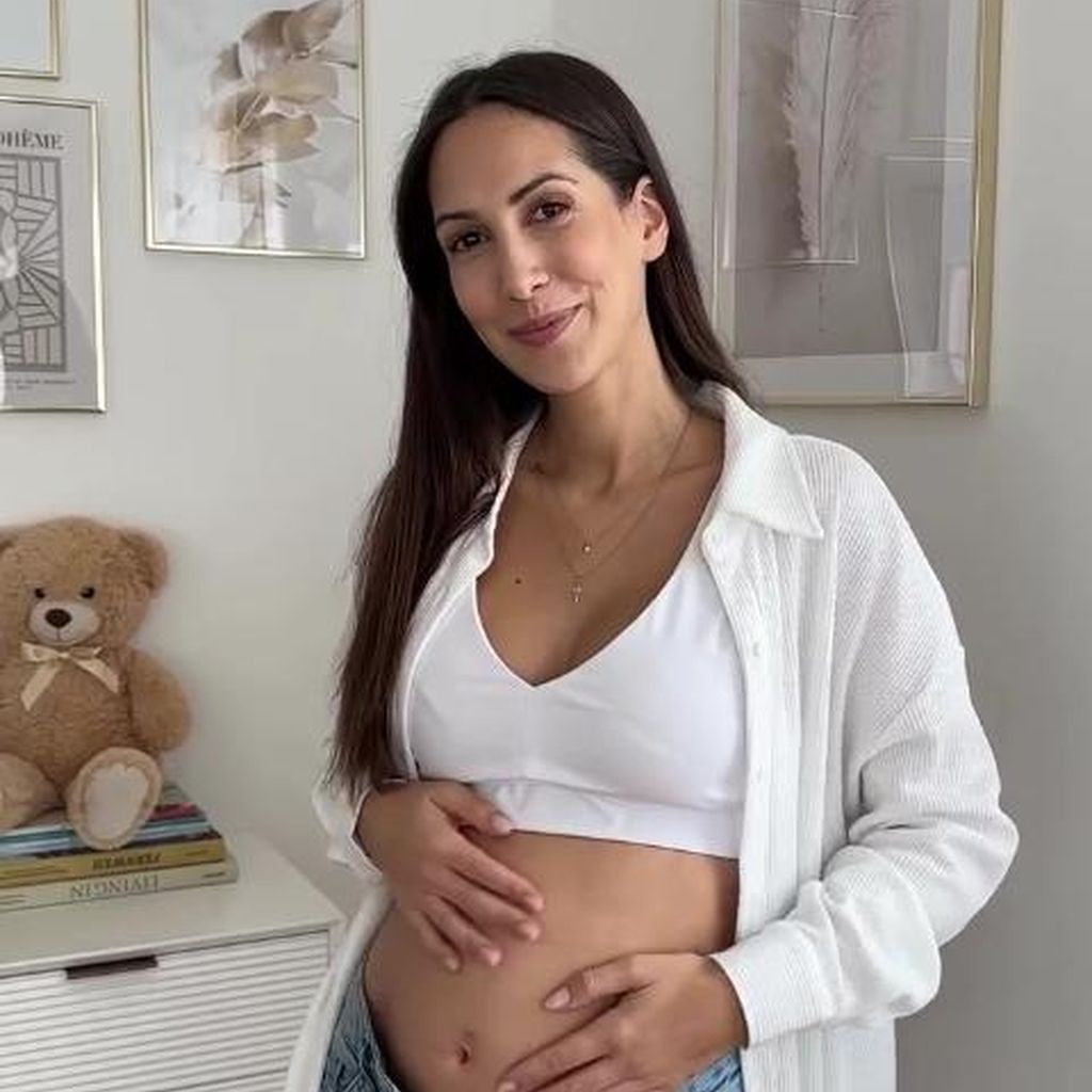 Clea-Lacy Juhn, Medienpersönlichkeit