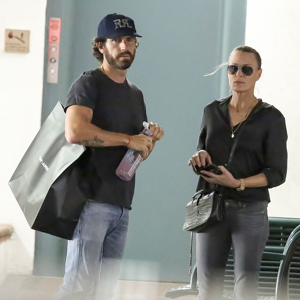 Clément Giraudet und Robin Wright