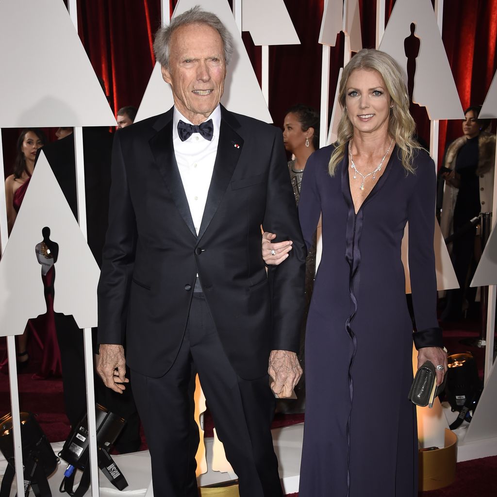 Clint Eastwood und Christina Sandera, Februar 2015