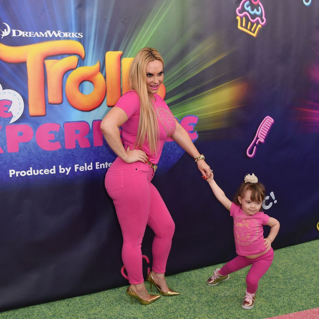 Coco Austin mit Töchterchen Chanel Nicole bei der Premiere von "Trolls"