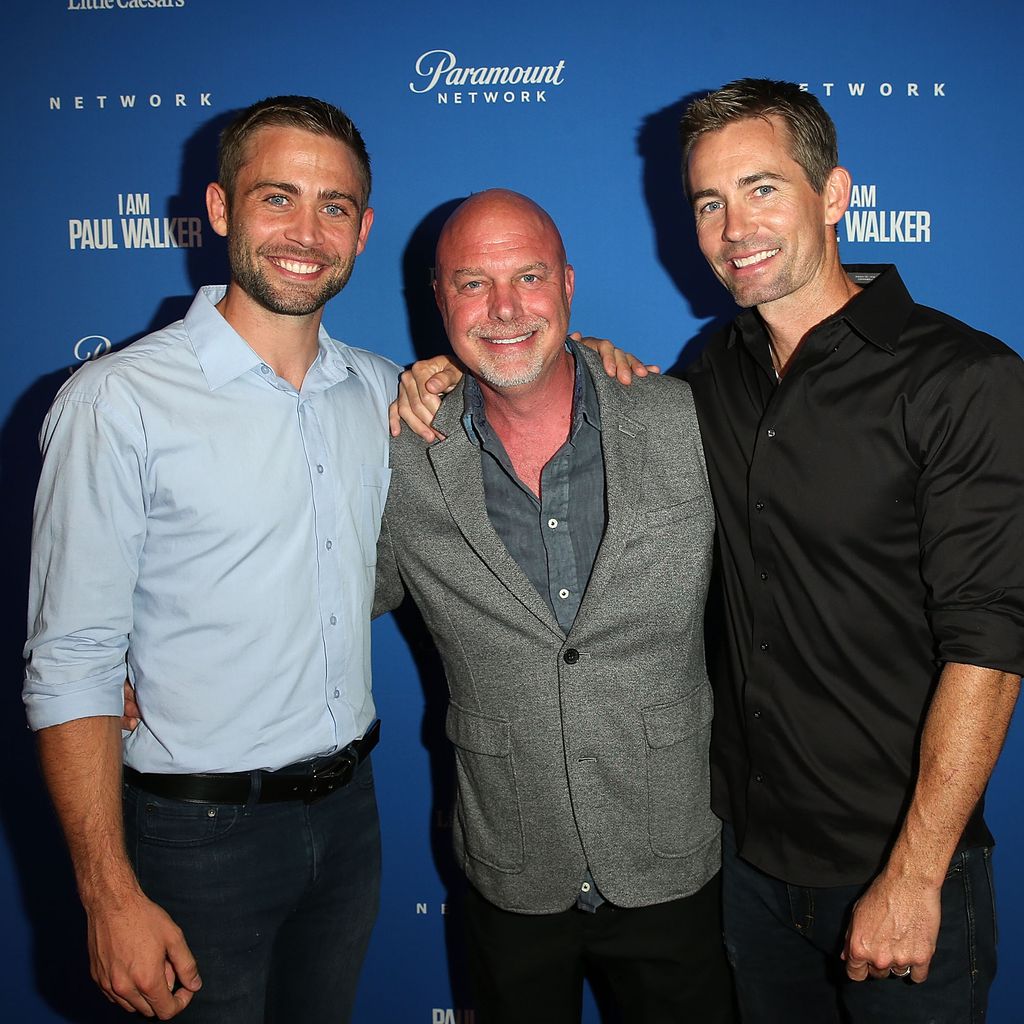 Cody Walker, Rob Cohen und Caleb Walker bei der Premiere von "Ich war Paul Walker"