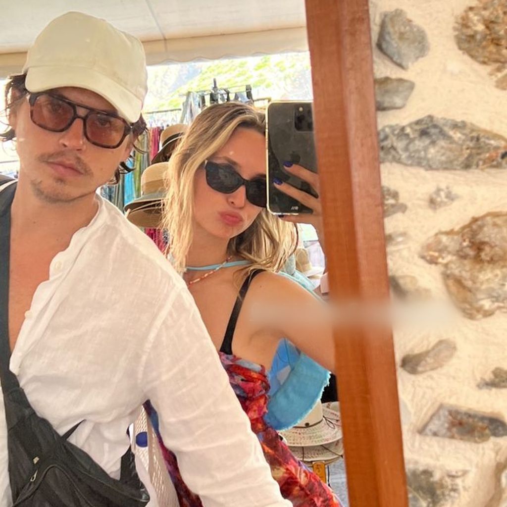Cole Sprouse und seine Freundin Ari Fournier
