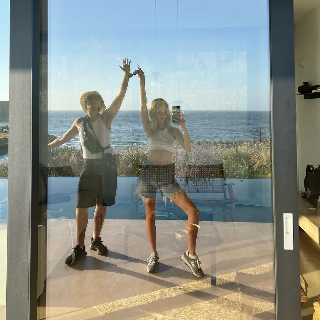 Cole Sprouse und Ari Fournier
