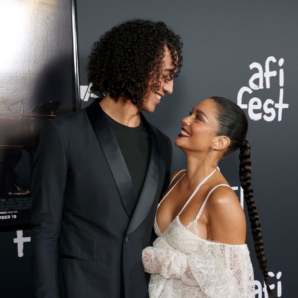 Cole Tucker und Vanessa Hudgens, 2021