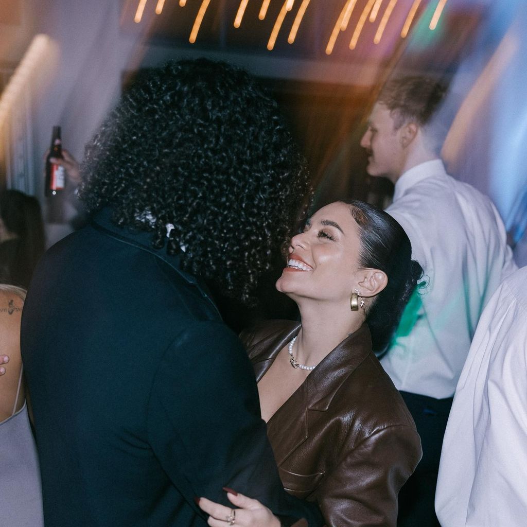 Cole Tucker und Vanessa Hudgens, Januar 2023.