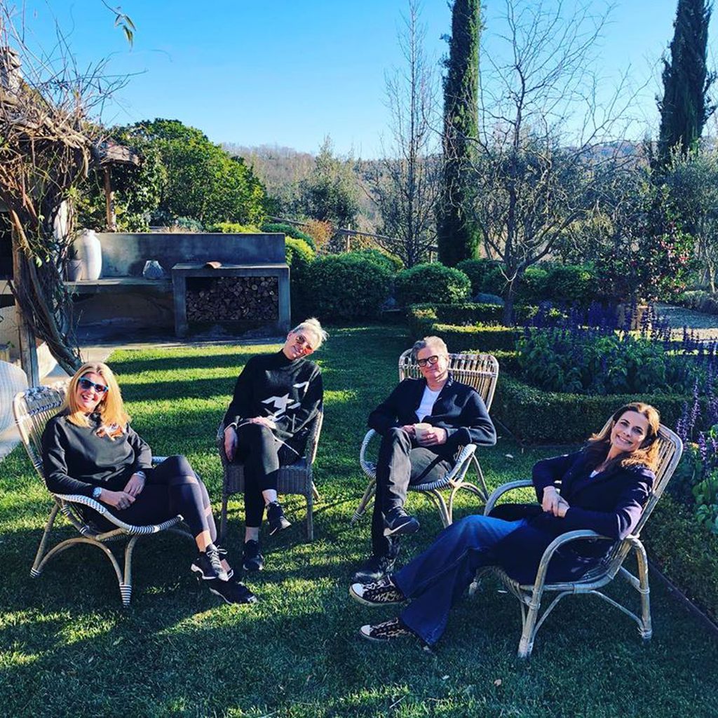 Colin und Livia Firth mit ihren Freunden an Silvester 2019