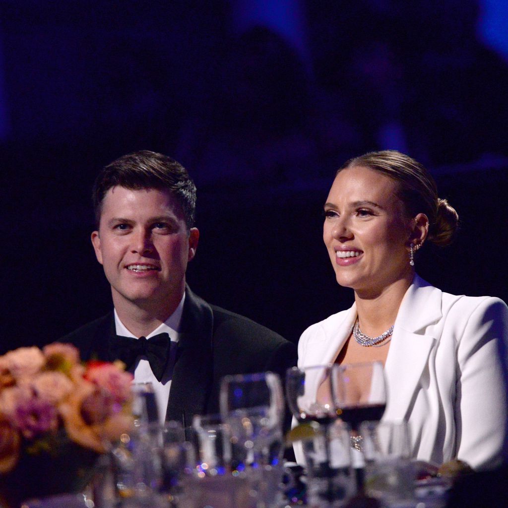 Colin Jost und Scarlett Johansson bei den Cinematheque Awards im November 2021