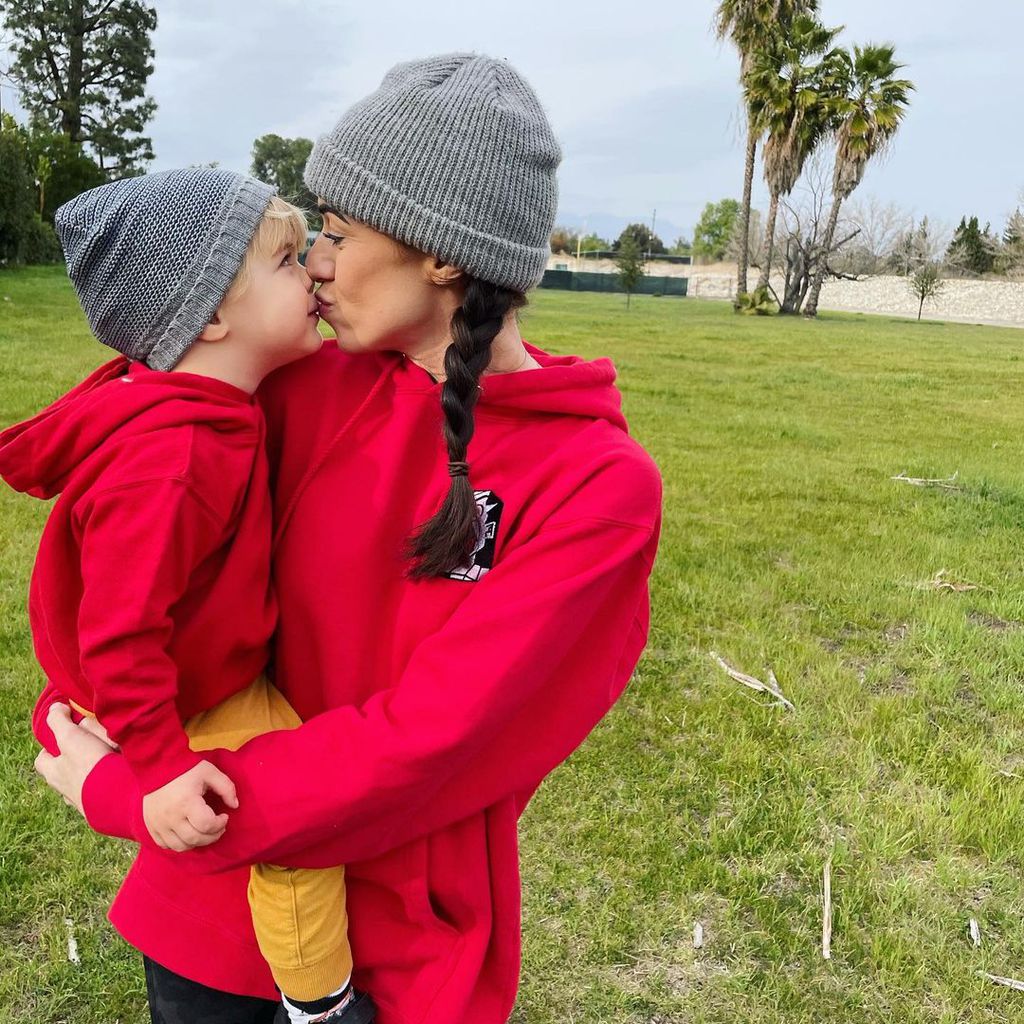 Colleen Ballinger und ihr Sohn Flynn Timothy