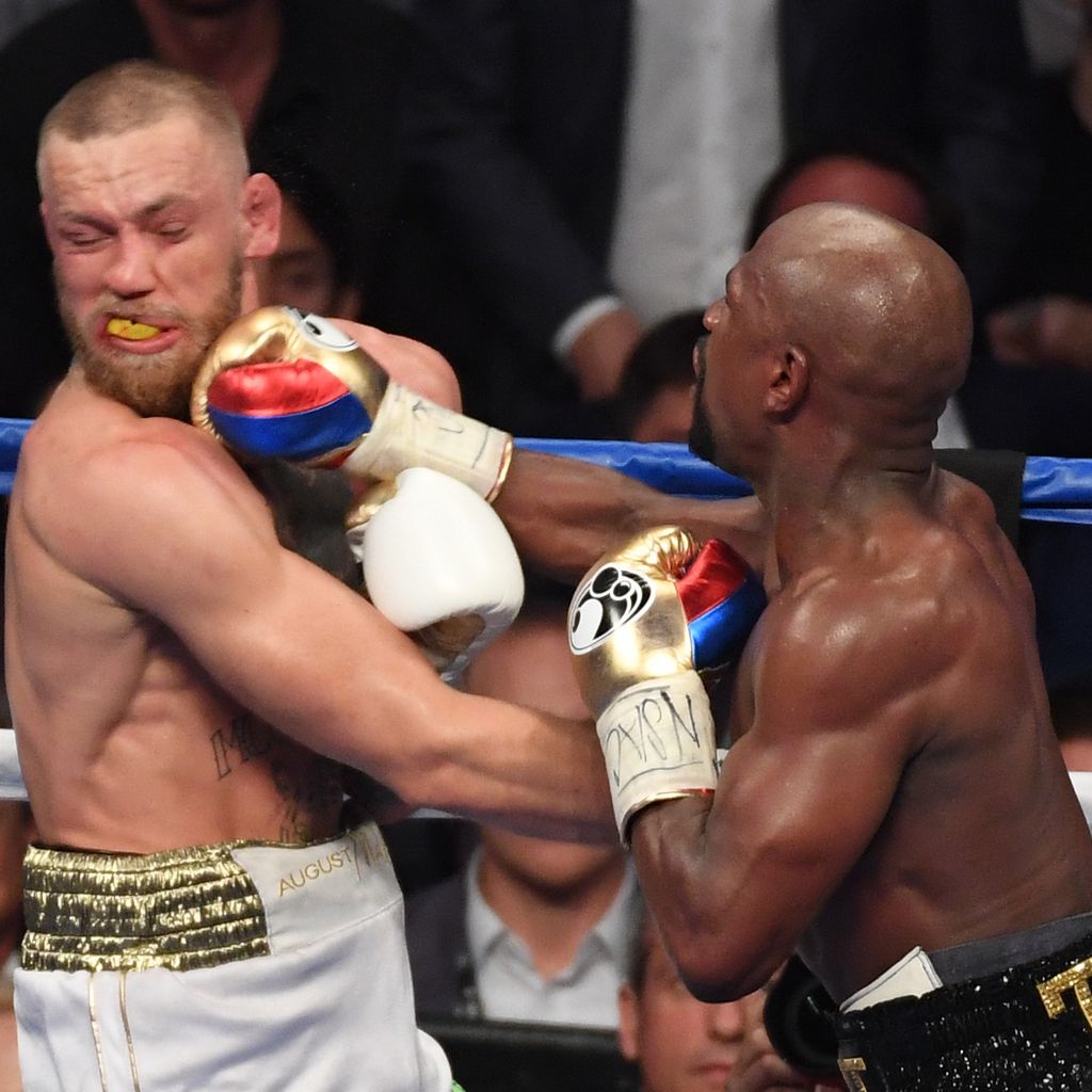 Conor McGregor und Floyd Mayweather während ihres Kampfes