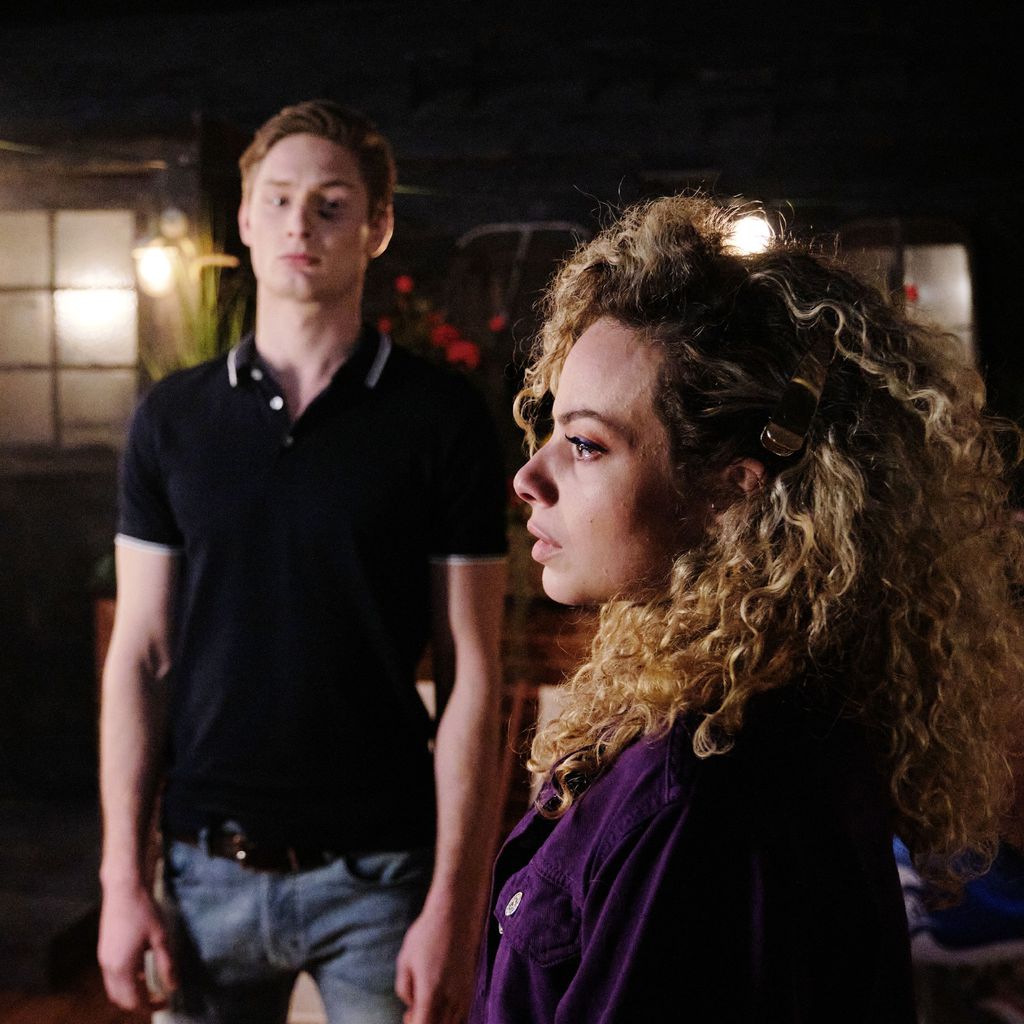 Conor (Yannik Meyer) und Nika (Isabelle Geiss) bei "Unter uns"