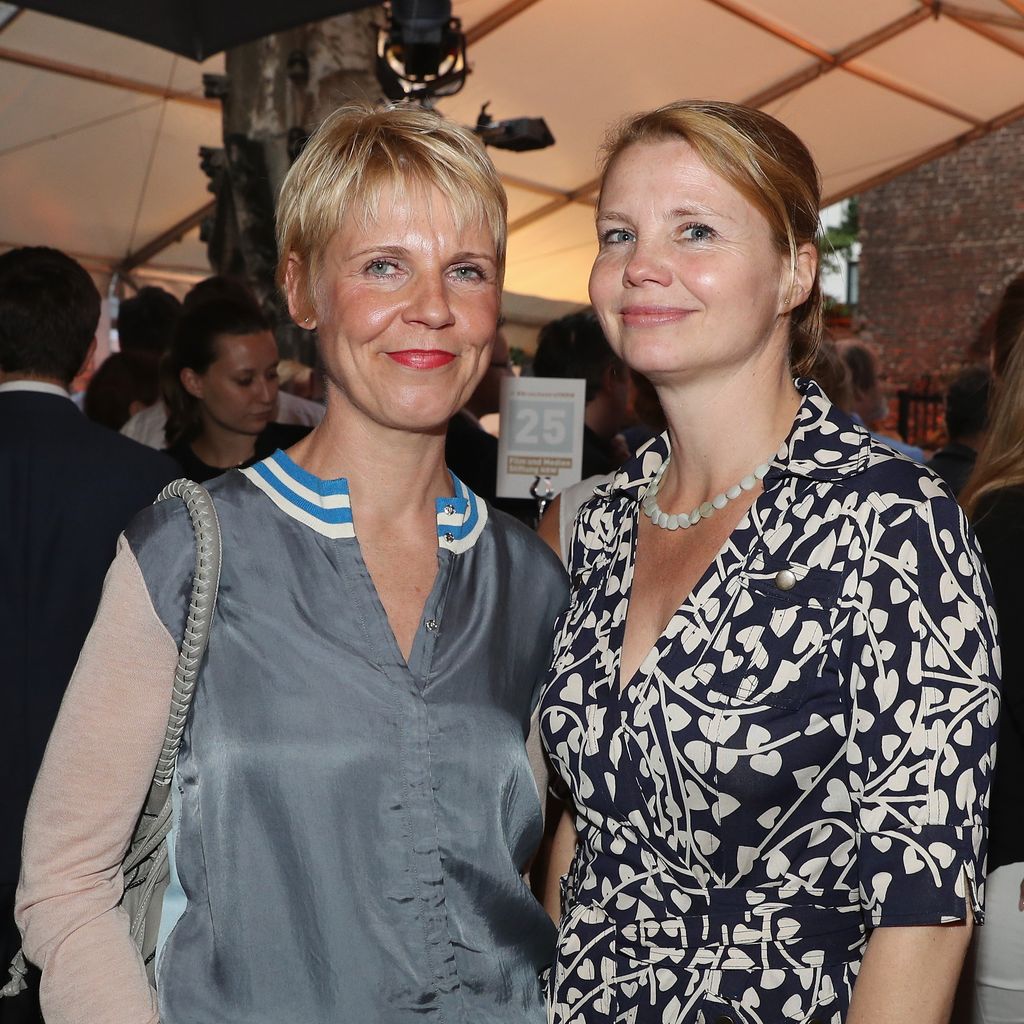 Cordula Stratmann und Annette Frier bei der Sommerparty der Film- und Medienstiftung NRW in Köln, 2016