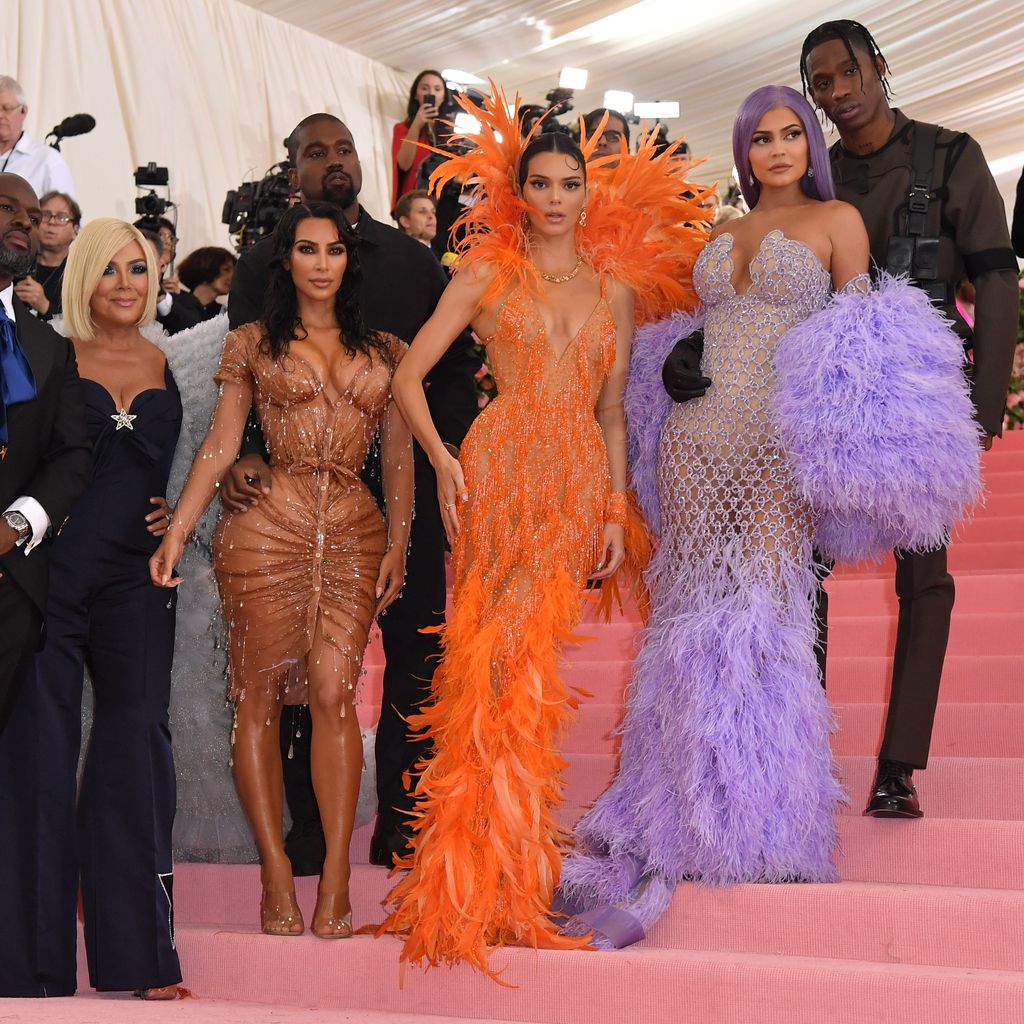 Corey Gamble, Kris Jenner, Kanye West, Kim Kardashian West, Kendall Jenner, Kylie Jenner und Travis,