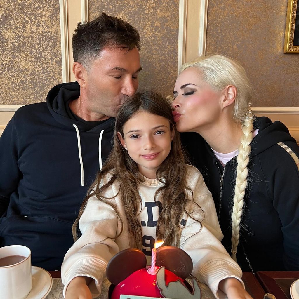 Lucas Cordalis, Daniela Katzenberger und Tochter Sophia im August 2024