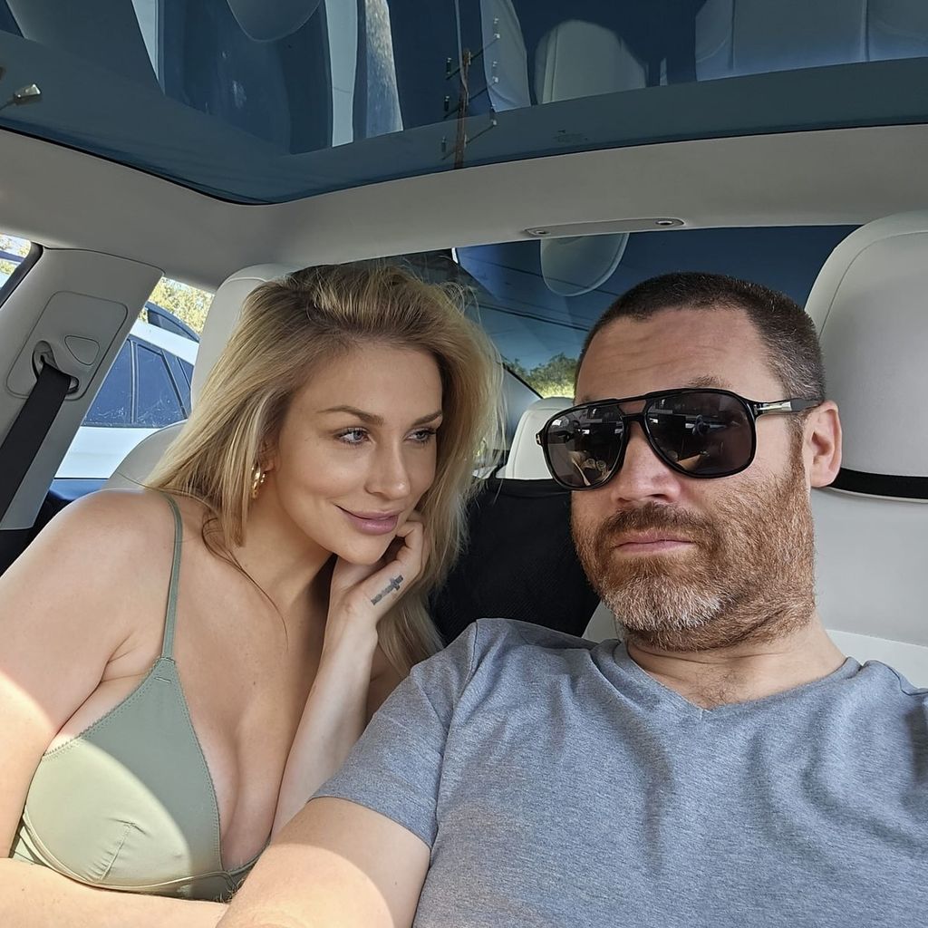 Courtney Stodden mit ihrem Verlobten, 2024
