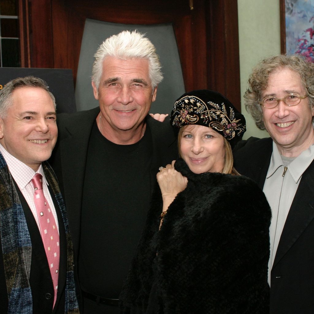 Craig Zadan, James Brolin, Barbra Streisand und Robert Allan Ackerman
