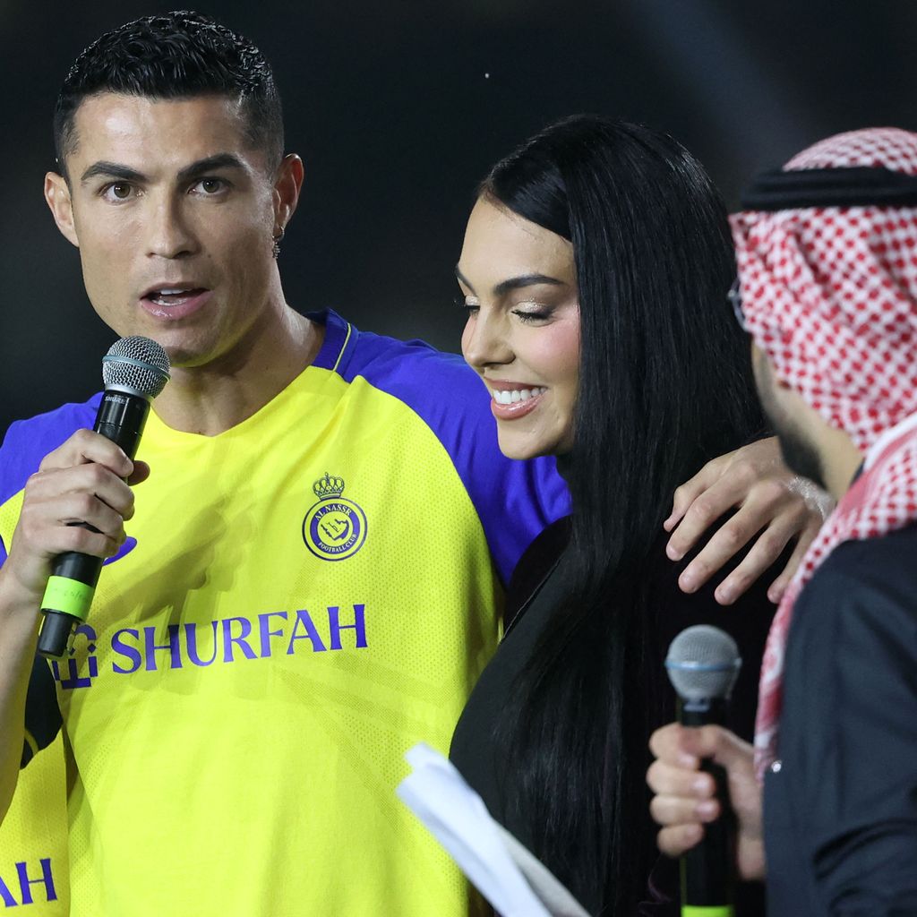 Cristiano Ronaldo Jr., Georgina Rodriguez und Cristiano Ronaldo bei seinem Vereinswechsel