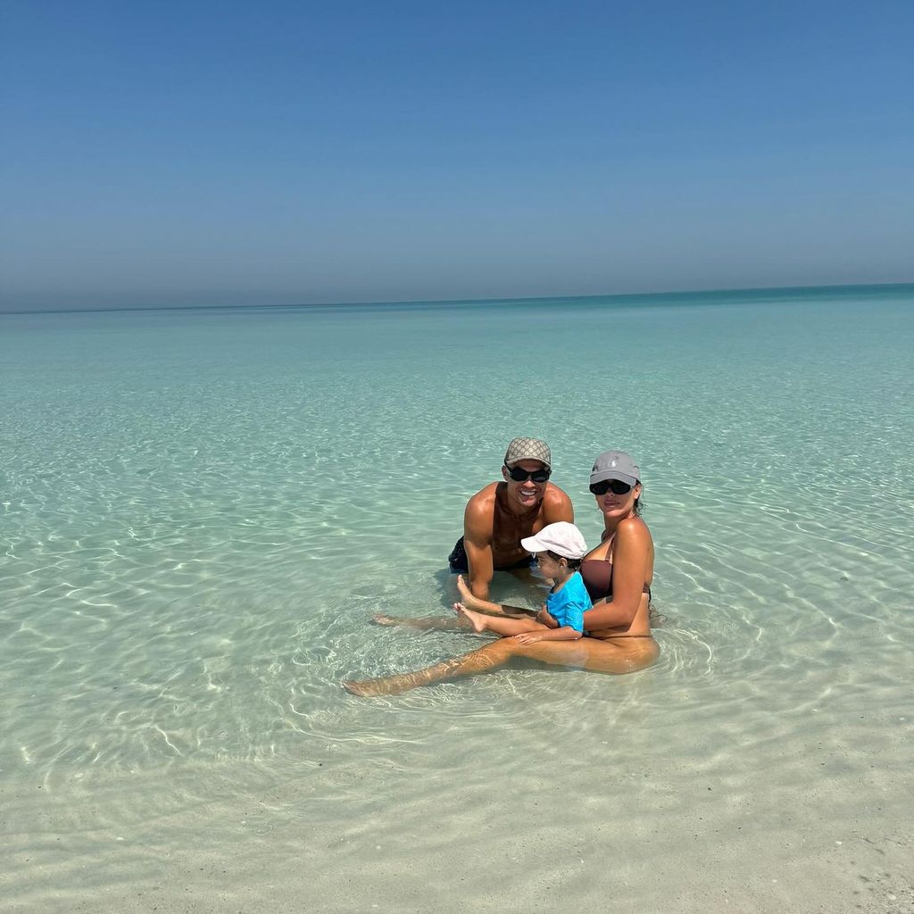 Cristiano Ronaldo mit Georgina Rodríguez und ihrem Sohn, 2024