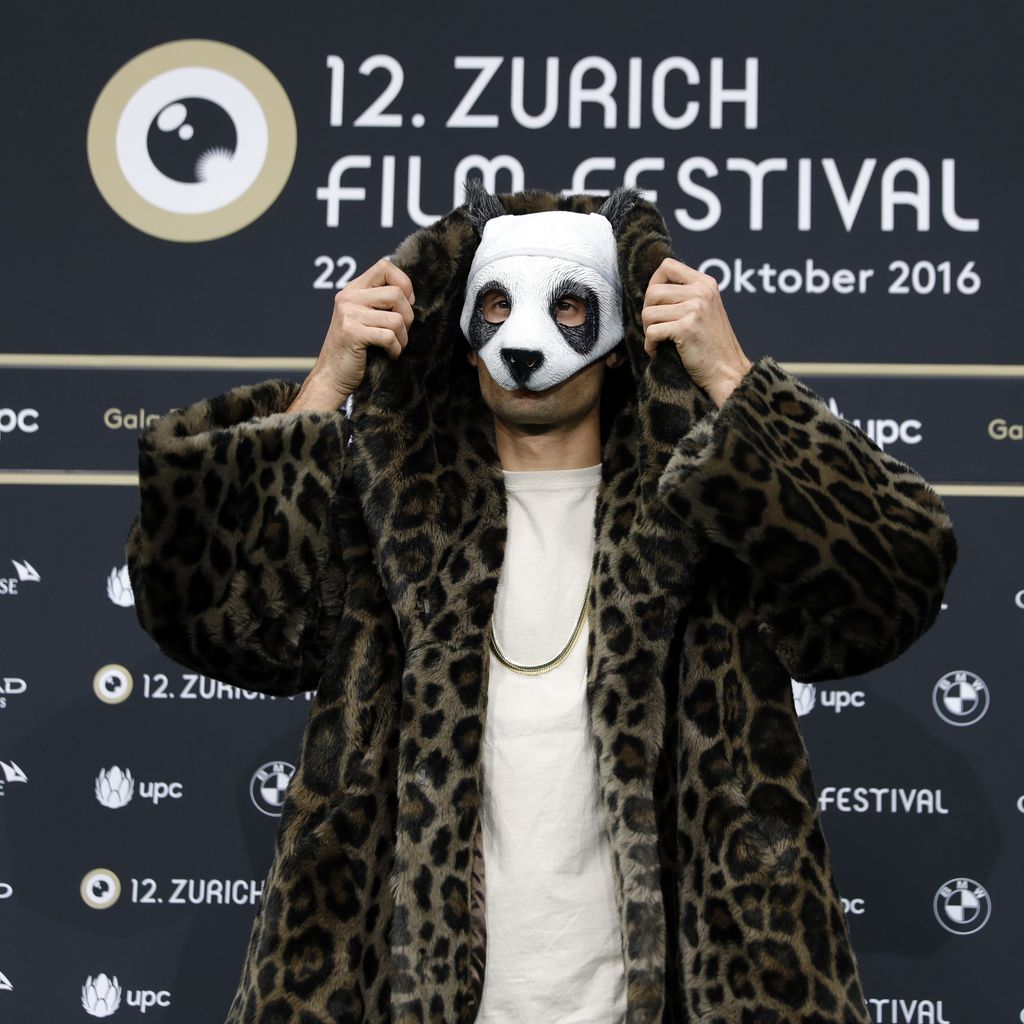 Cro, Rapper
