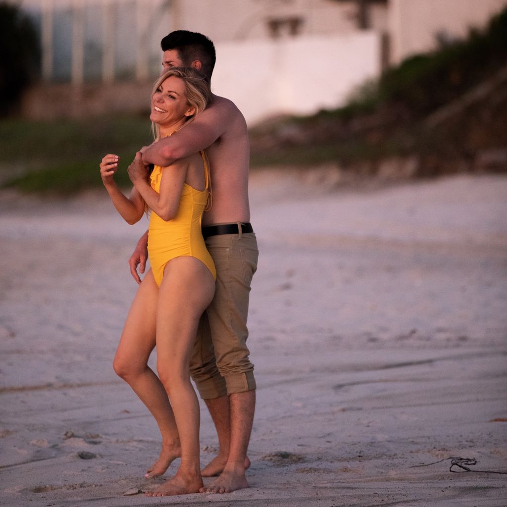 Crystal Hefner und Nathan Levi in Mexiko