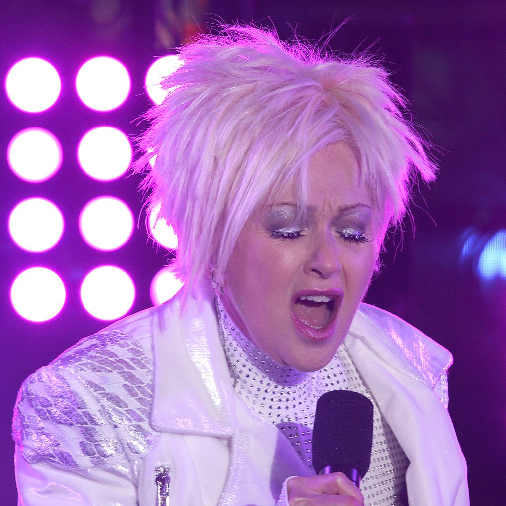 Cyndi Lauper, Sängerin