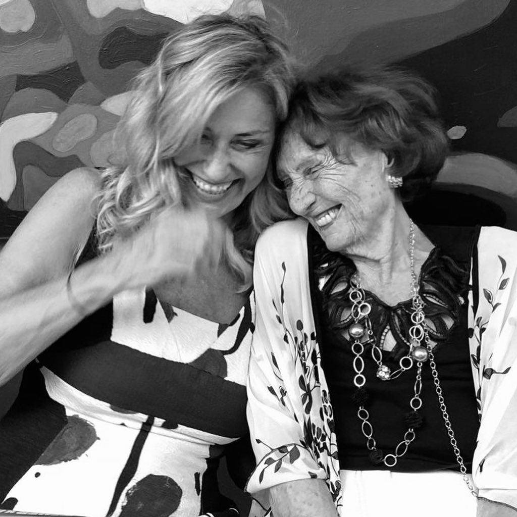 Dagmar Wöhrl mit ihrer Mutter Annemarie Winkler