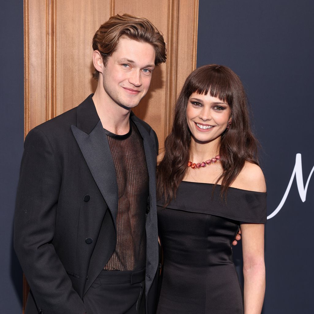 Damian Hardung und Harriet Herbig-Matten, "Maxton Hall"-Darsteller
