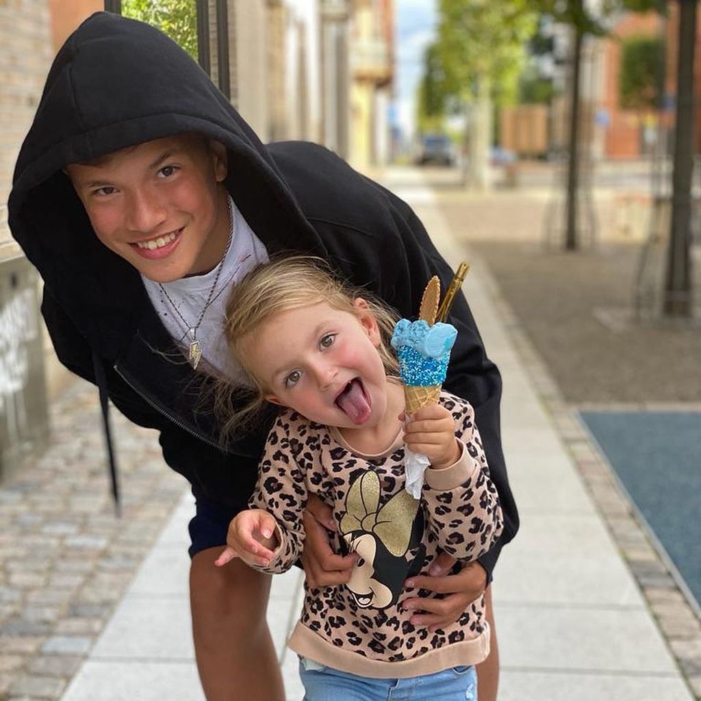 Damian und Jesslynn van der Vaart