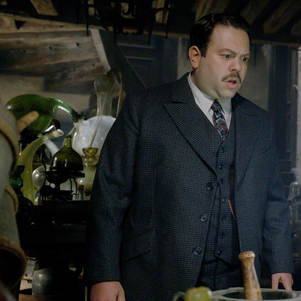 Dan Fogler und Brontis Jodorowsky in "Phantastische Tierwesen"