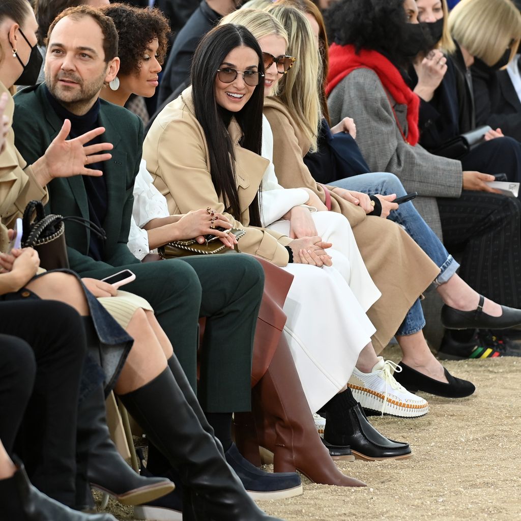 Daniel Humm und Demi Moore bei der Pariser Fashion Week im März 2022