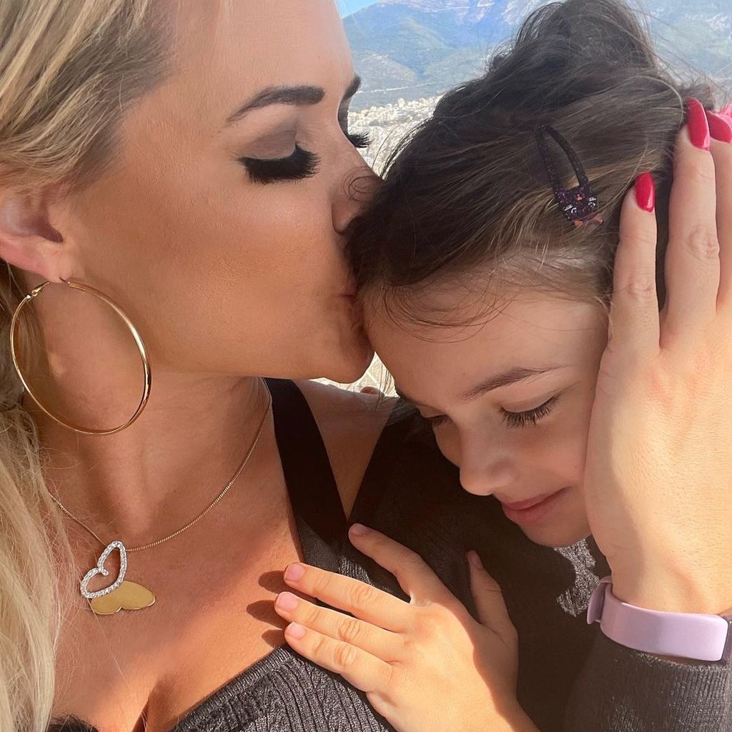 Daniela Katzenberger mit ihrer Tochter Sophia