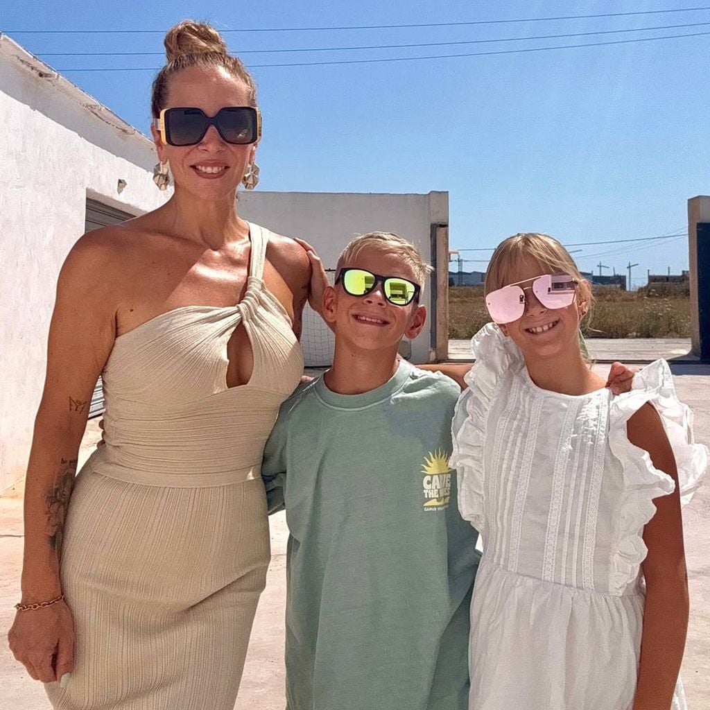 Danni Büchner mit ihren Kindern Diego Armani und Jenna Soraya