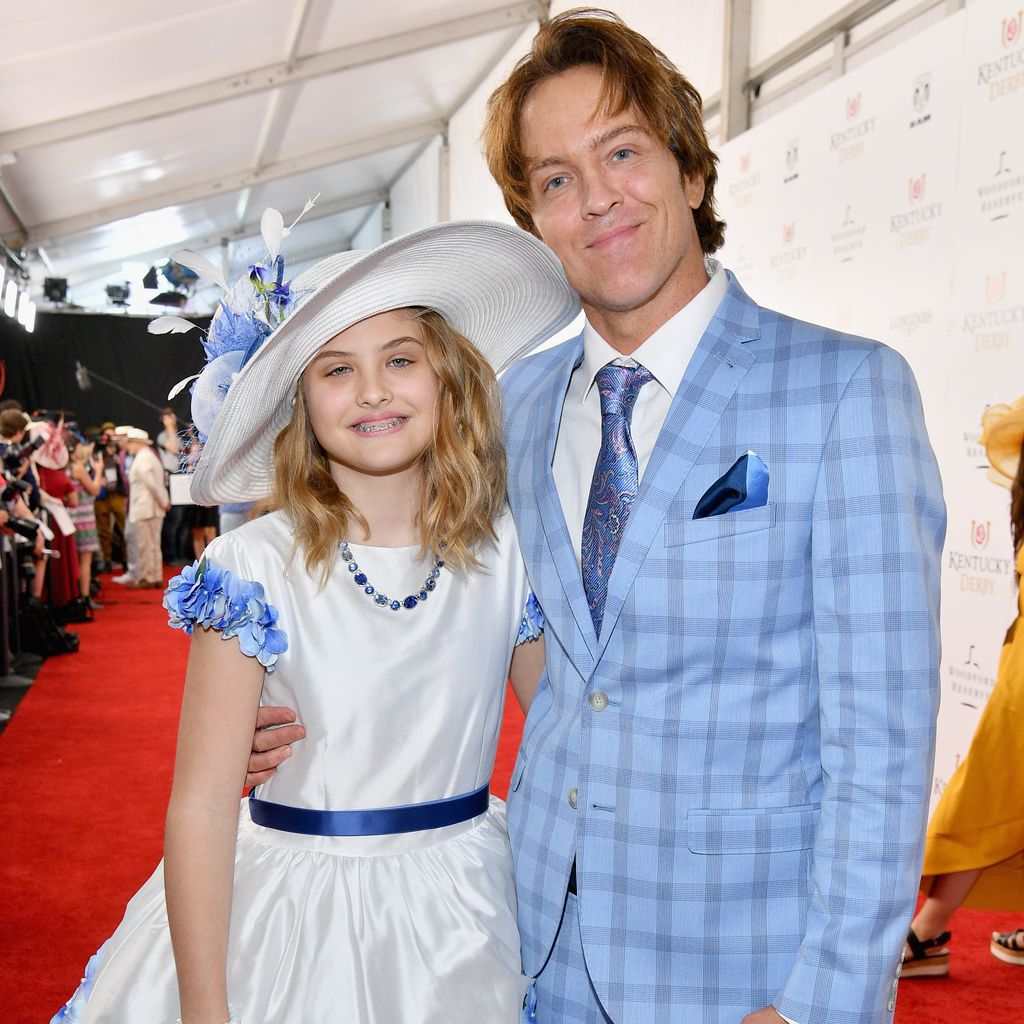 Dannielynn Birkhead und Larry Birkhead beim Kentucky Derby 2018 in Louisville