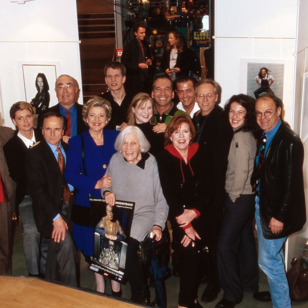 Die Darsteller der Lindenstraße, 1999