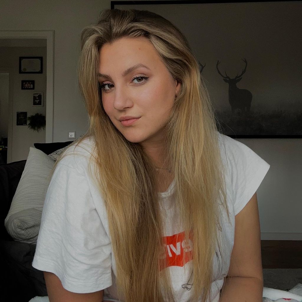 Dascha Carriero, Model