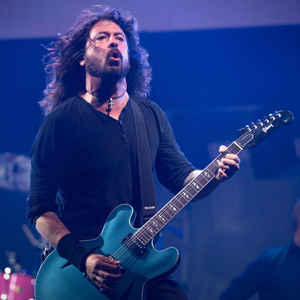 Dave Grohl, Sänger
