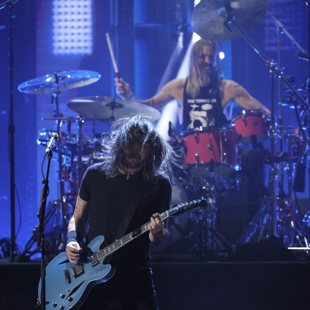Dave Grohl und Taylor Hawkins von den Foo Fighters