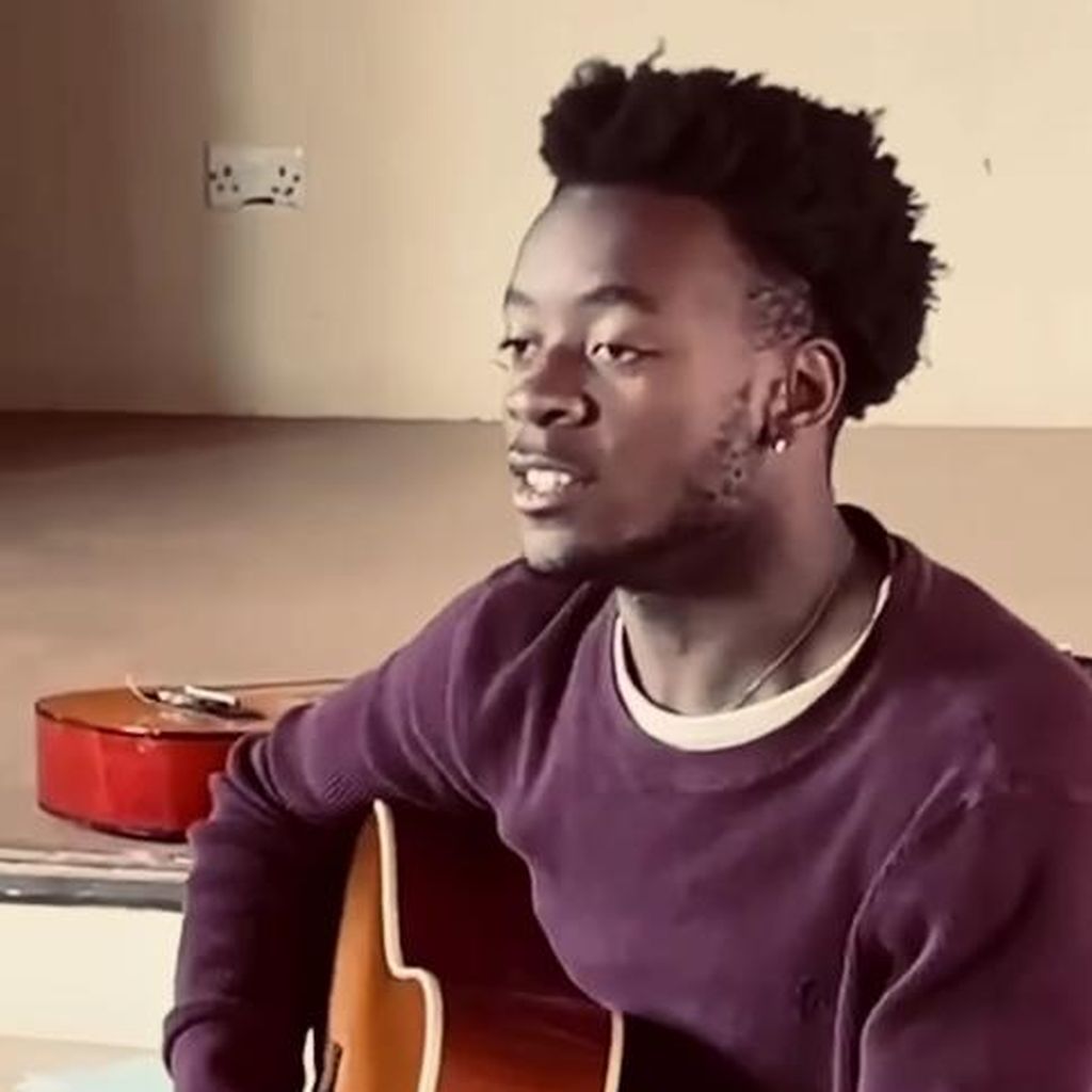 David Banda Mwale, Sohn von Madonna